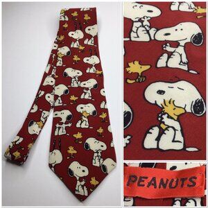VTG Peanuts Snoopy & Woodstock Red Silk Tie Necktie United Feature Syndicate Inc